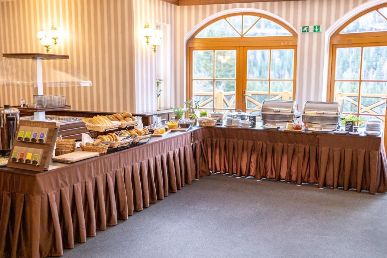 Hotel Zatisi Špindlerŭv Mlýn Ngoại thất bức ảnh