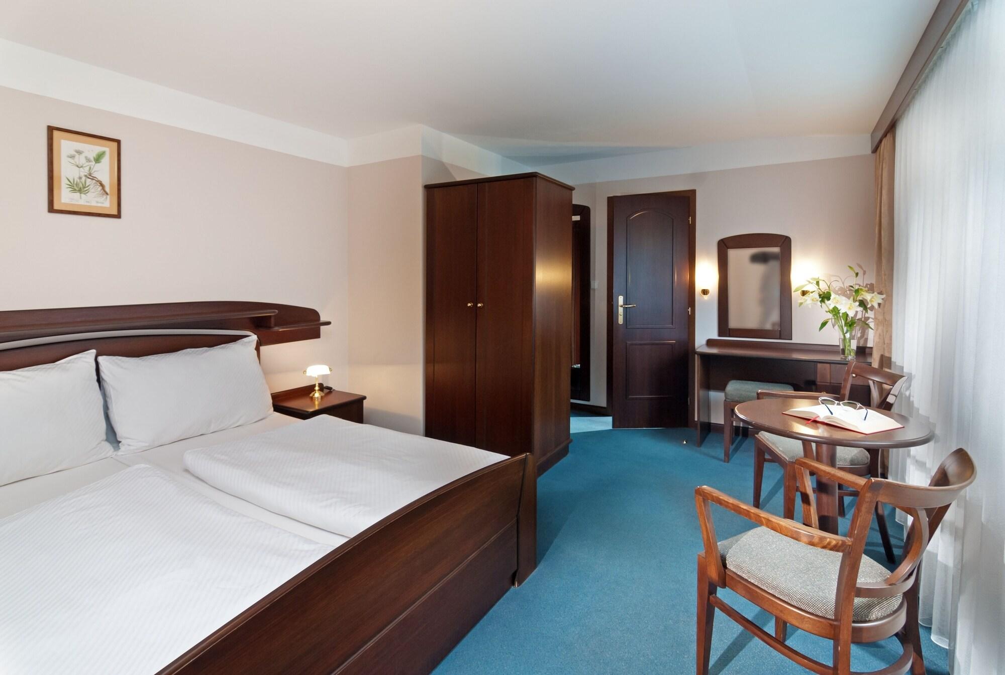 Hotel Zatisi Špindlerŭv Mlýn Ngoại thất bức ảnh