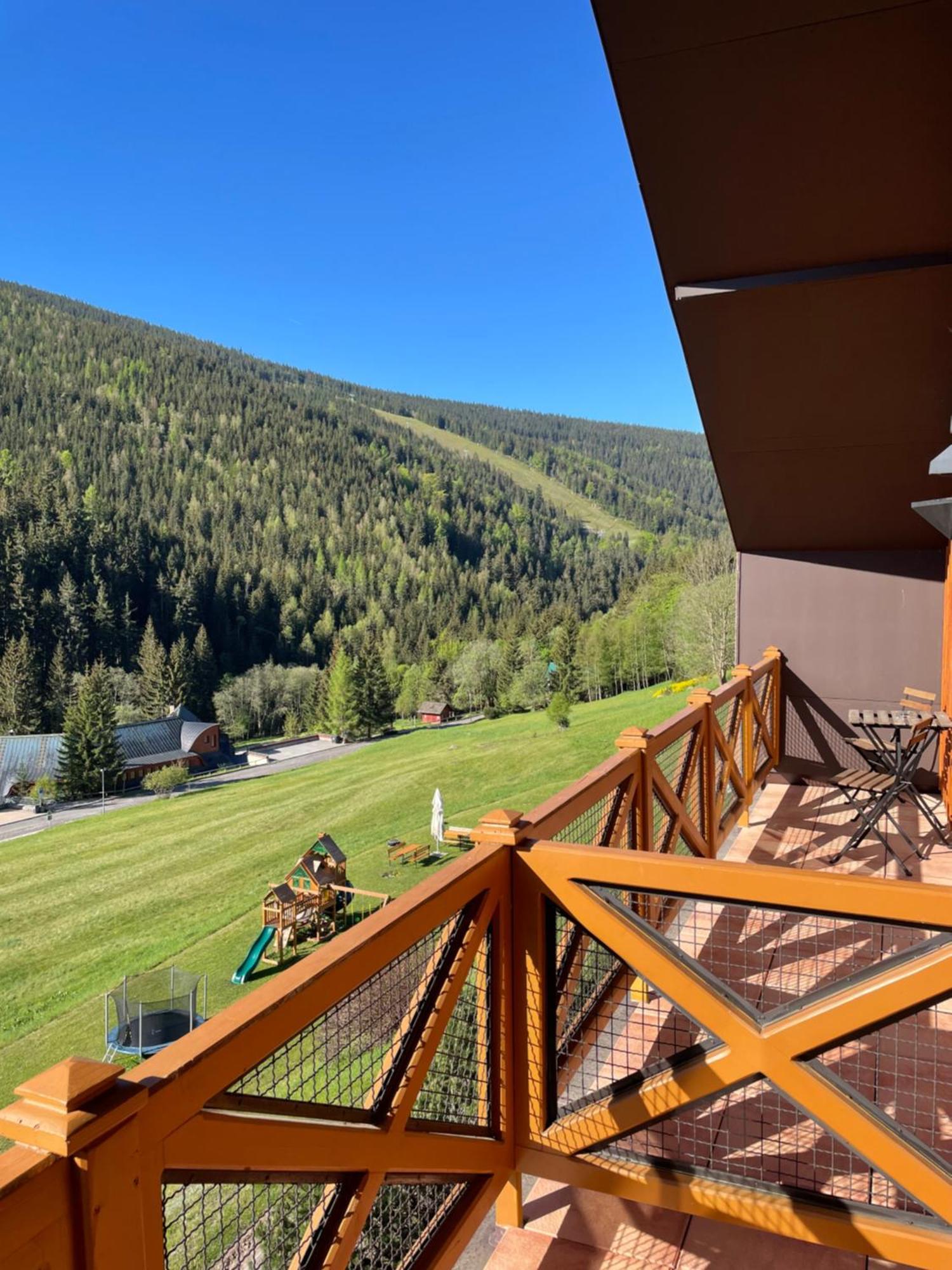 Hotel Zatisi Špindlerŭv Mlýn Ngoại thất bức ảnh