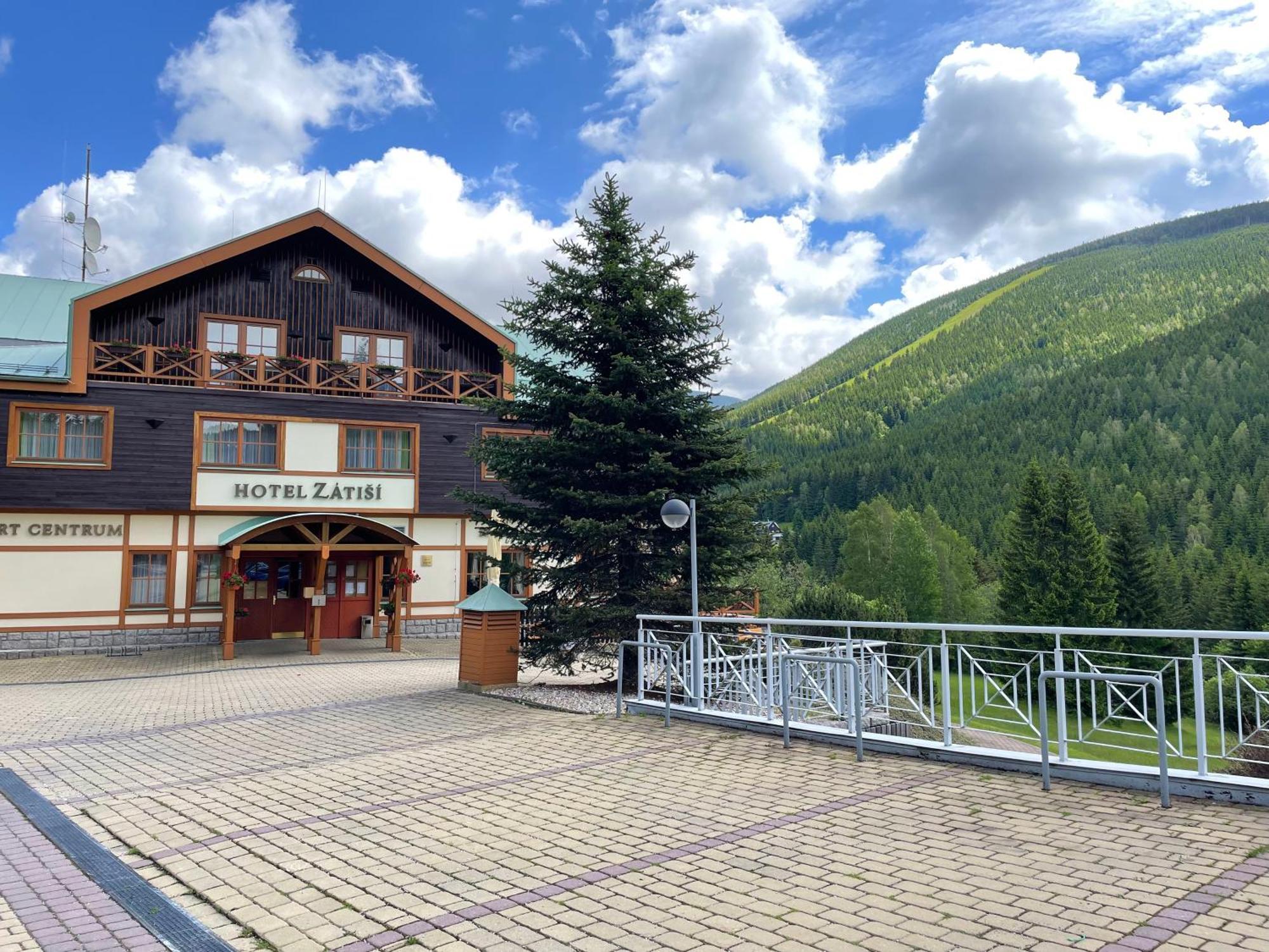 Hotel Zatisi Špindlerŭv Mlýn Ngoại thất bức ảnh