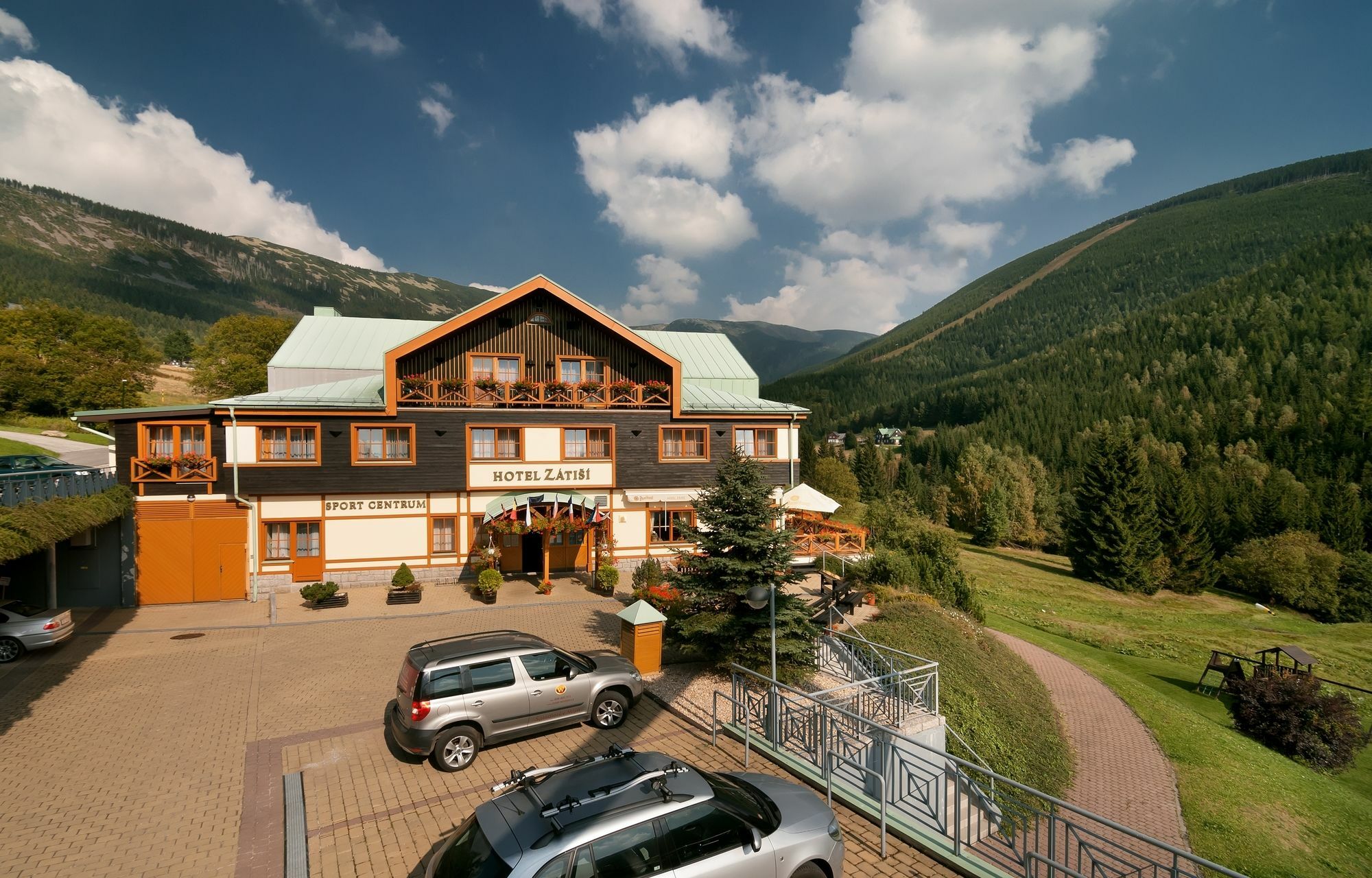 Hotel Zatisi Špindlerŭv Mlýn Ngoại thất bức ảnh